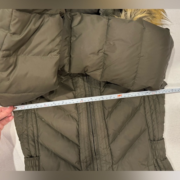 Larry Levine Women's Long Down Puffer Coat w/Side Tabs & Hood, XS, Army Green - Picture 6 of 16